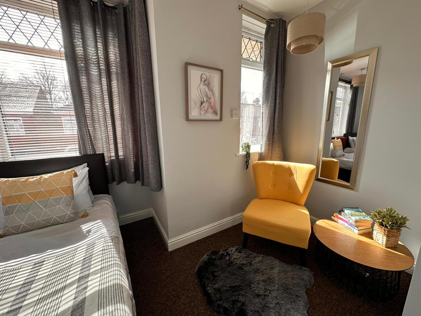 City Hideaway, Entire House Kingston upon Hull Ngoại thất bức ảnh