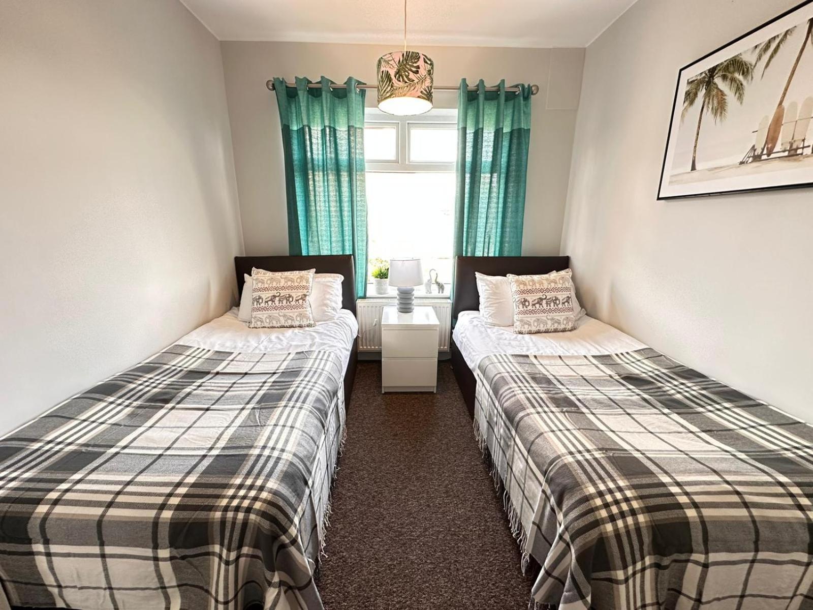 City Hideaway, Entire House Kingston upon Hull Ngoại thất bức ảnh